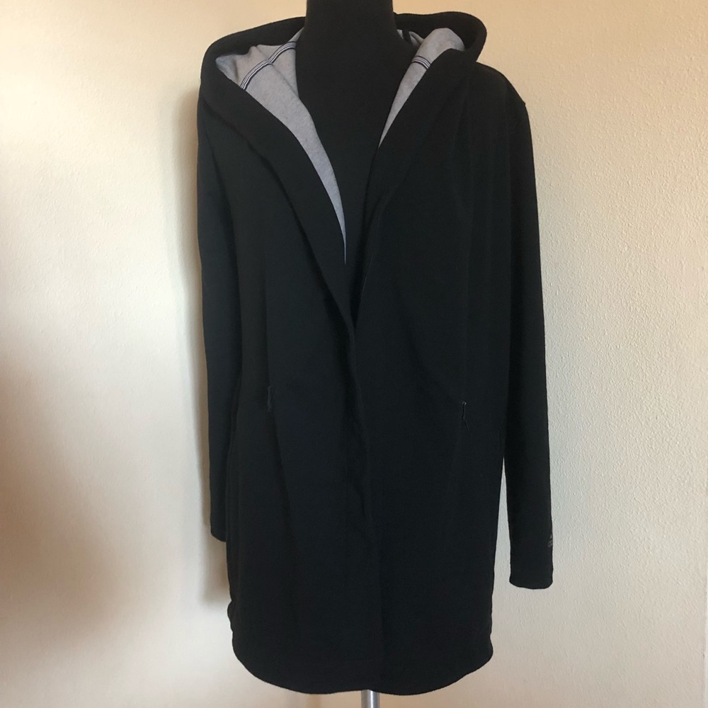 ADIDAS CLIMALITE HOODED JACKET/CARDIGAN XS